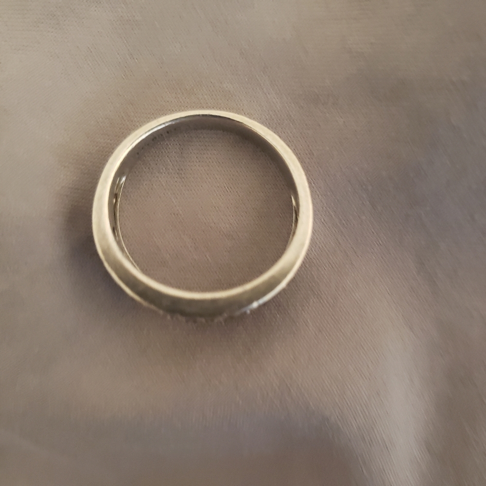 DIAMONIQUE BAND RING - Picture 6 of 8